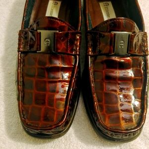 Etinne Aigner Tortiseshell Leather Drivng Loafers